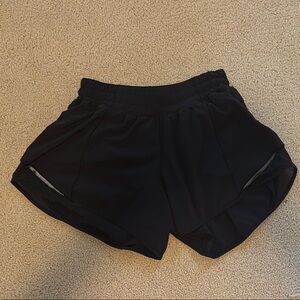 Lululemon Black Hotty Hot Shorts 4”
